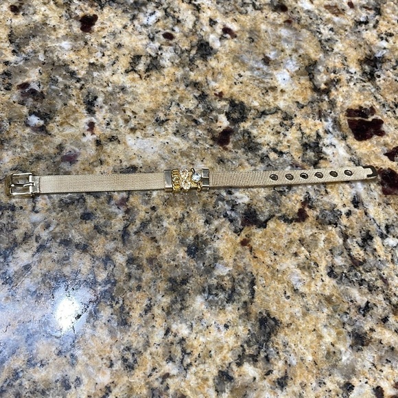 Mom Gold Mesh Adjustable Bracelet - Picture 3 of 8